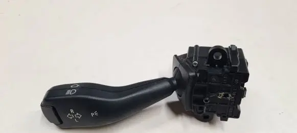 BMW X3 E83 Indicator stalk 363668M 01104010