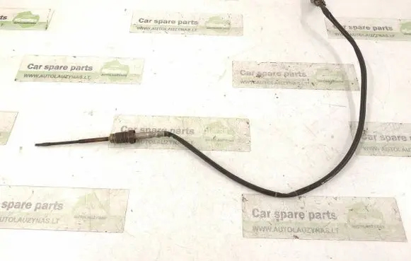 Mercedes-Benz A W176 Lambda probe sensor 226401632R 6079050900