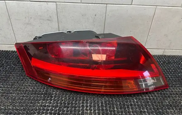 Rear/tail lights