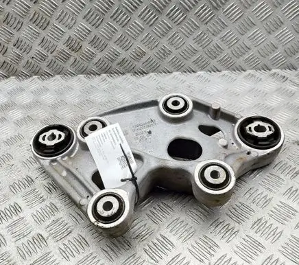 Tesla Model S Engine mounting bracket 113584600B 113584400C