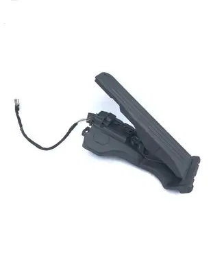 Volkswagen Golf V Accelerator throttle pedal 1K1723503L 6PV00860001