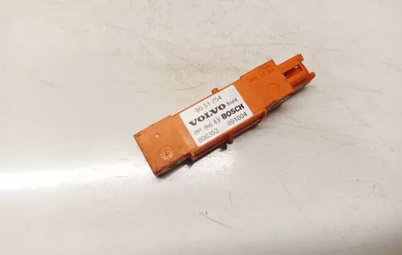 Volvo XC90 Airbag deployment crash/impact sensor 8651754 006353