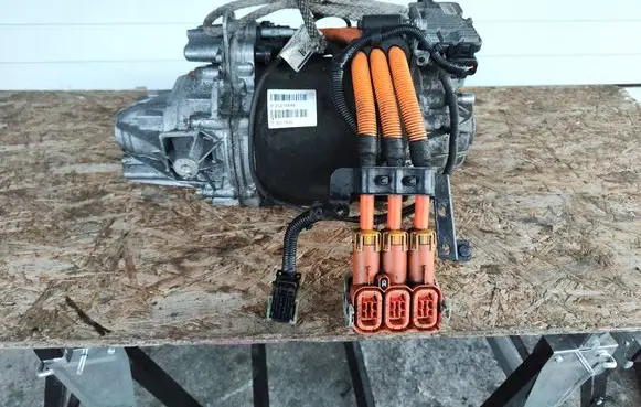 Volvo V60 Electric car motor P01216546 0017830