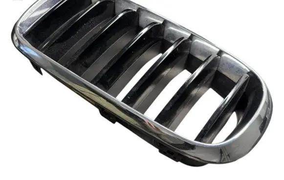 BMW X5 F15 Front bumper upper radiator grill 7316075 7316057 7316053