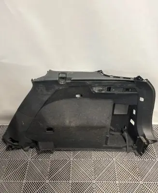 Skoda Kodiaq Trunk/boot lower side trim panel 565867428