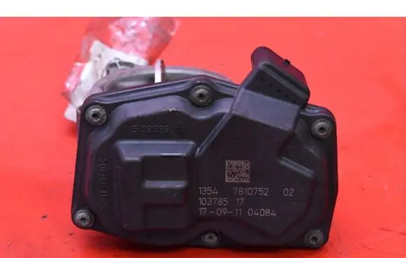 BMW X3 F25 Throttle body valve 7810752