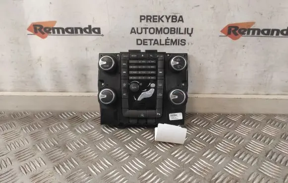 Volvo V60 Climate control unit 31324828