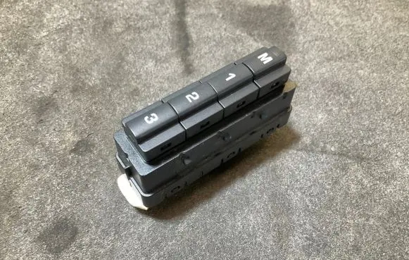 Land Rover Evoque II Seat memory switch 