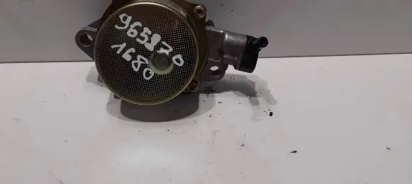 Ford Fiesta Vacuum pump 9658701680
