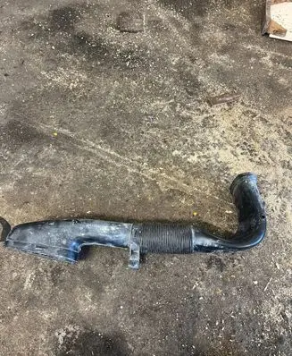 Mercedes-Benz E W212 Intercooler hose/pipe A6510900537 4011789A 0112490A