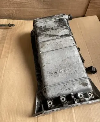 Volkswagen II LT Oil sump 940701150024