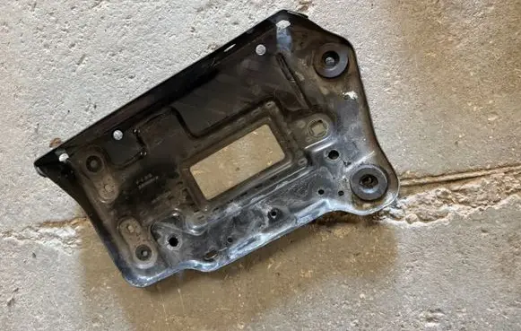 Mercedes-Benz A W176 Battery tray A2466200018