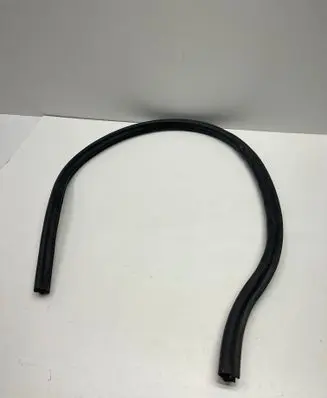 Audi A3 S3 A3 Sportback 8P Engine compartment rubber 
