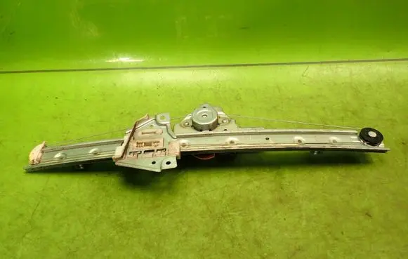Suzuki SX4 Rear door window regulator with motor 