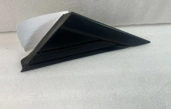 Peugeot 5008 II Fender end trim 9811661880