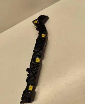 Hyundai Santa Fe Fender mounting bracket 86653S1500