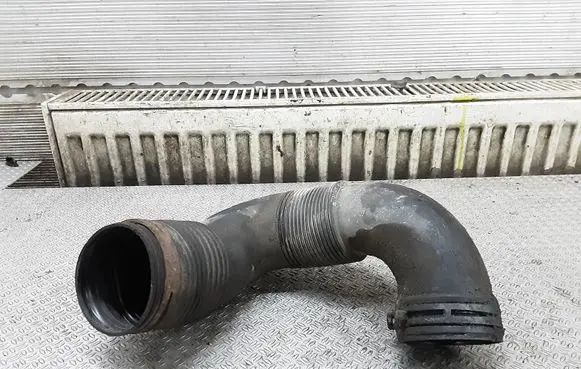 Volkswagen II LT Air intake duct part 2D0129627A