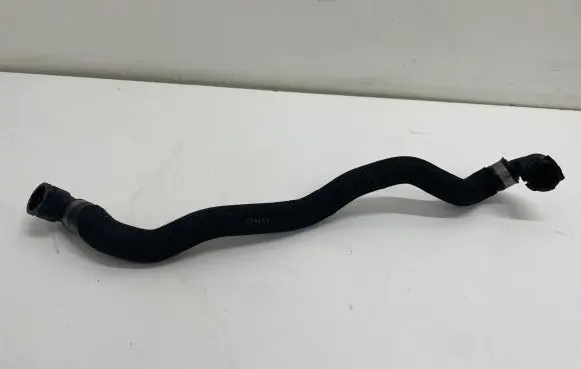 BMW 5 G30 G31 Engine coolant pipe/hose 9486279