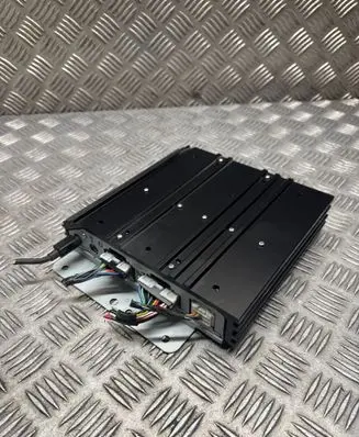 Mitsubishi Shogun Sound amplifier 8701A114 34R020 69113091A