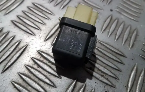 Nissan Almera Other relay 2523079972