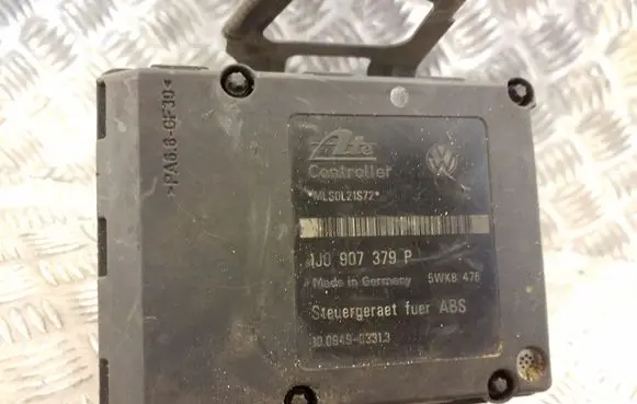 Ford Galaxy ABS Pump 1J0907379P 7M3614111H