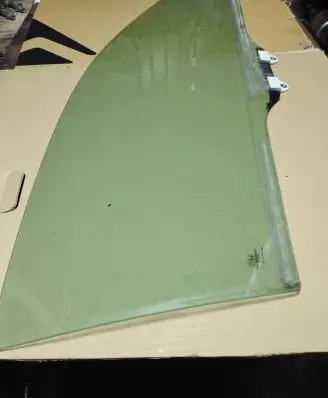 Honda Accord Front door window/glass (coupe) DOT904AS2M504