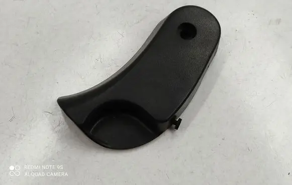 BMW 3 E46 Engine bonnet (hood) release handle 8223163