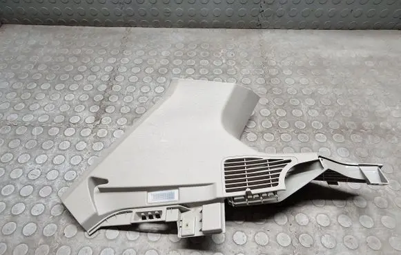 BMW X3 F25 (D)pillar trim (top) 7228139