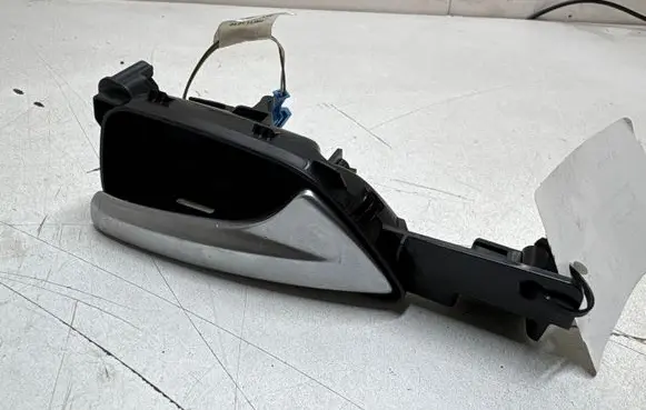 Mercedes-Benz ML W166 Front door interior handle A1667600661