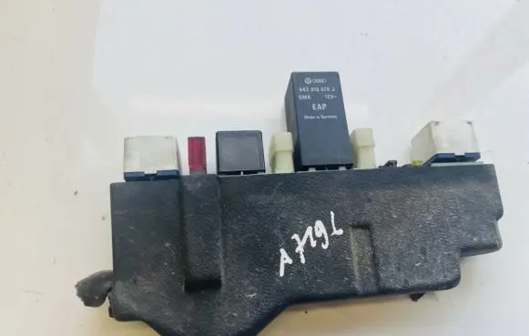 Volkswagen Golf IV Fuse box set