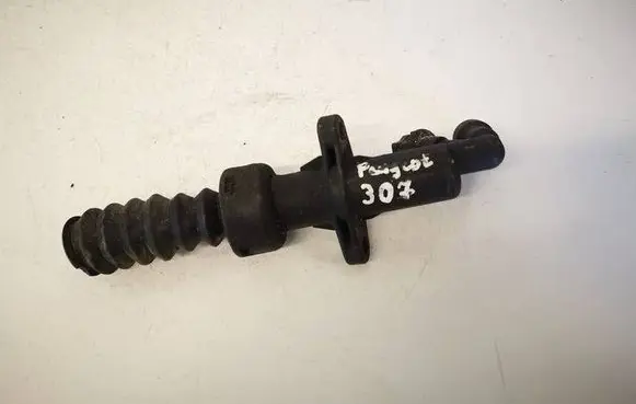 Peugeot 307 Clutch master cylinder 