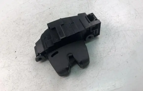 Peugeot RCZ Tailgate/trunk/boot lock/catch/latch 9671153480