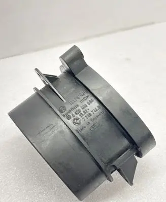 BMW 5 E60 E61 Mass air flow meter 7788744 0928400504 5744030