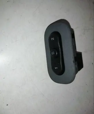 Jeep Grand Cherokee (WK) Other switches/knobs/shifts IS4306729