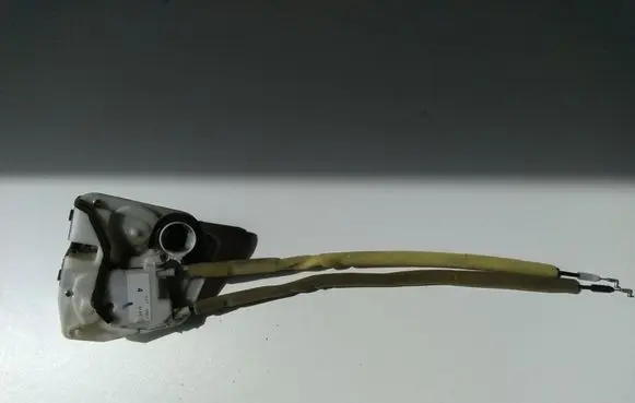 Mazda 2 Rear door lock 8J17 D0014 DF80