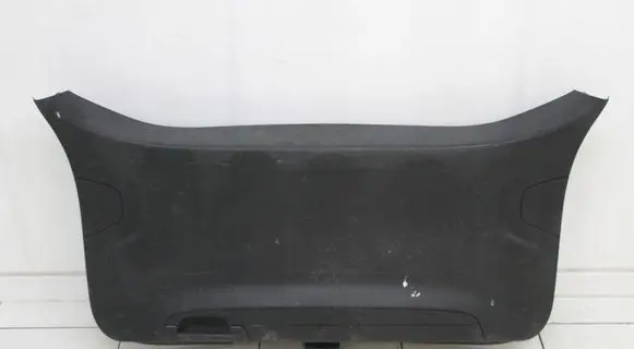 Opel Zafira C Tailgate trim 