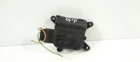 Mercedes-Benz Vito Viano W639 Climate control unit 0132801332