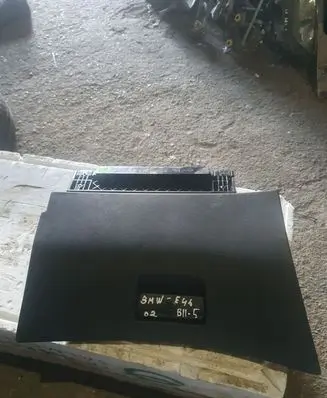 BMW 3 E46 Glove box 5116RT 8203822