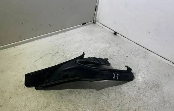 Tesla Model X Wiper trim 106460200B