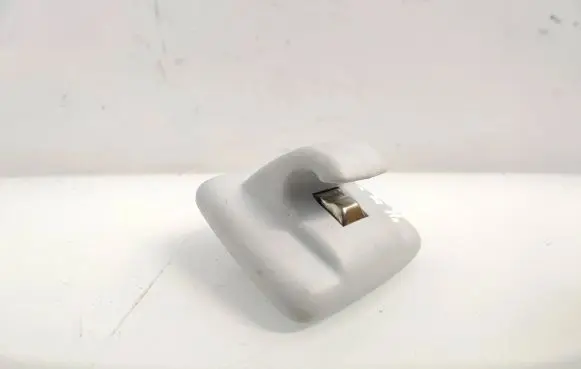 Peugeot 508 Sun visor clip/hook/bracket 