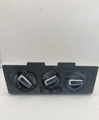 Volkswagen Polo VI Climate control unit 6Q0820045G 6R0820045G X8175001