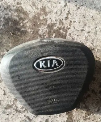 KIA Ceed Steering wheel airbag 569001H000