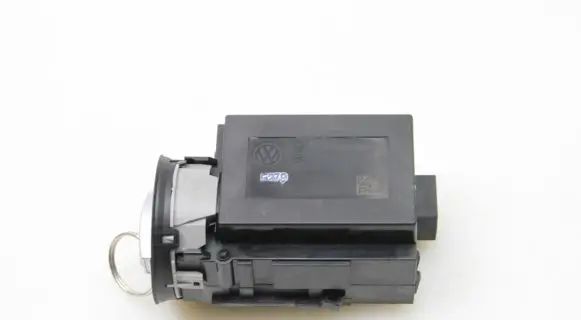 Volkswagen PASSAT B6 Ignition lock 3C0905843