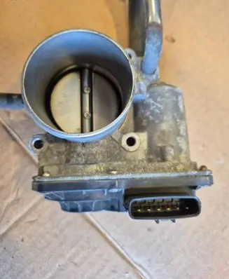 KIA Ceed Throttle body valve 351002B300