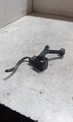 Mercedes-Benz R W251 Air suspension front height level sensor A0105427717