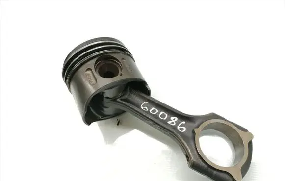 Mercedes-Benz Sprinter W906 Piston with connecting rod 
