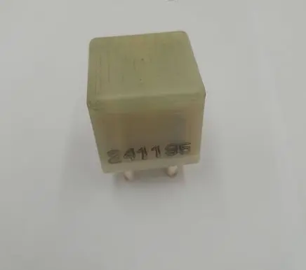 Mercedes-Benz E W124 Other relay 0015427819