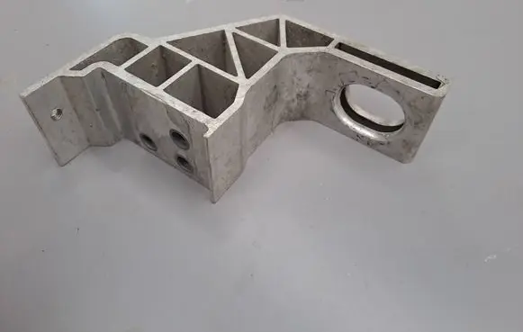 Mercedes-Benz GLC X253 C253 Radiator support slam panel bracket