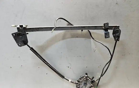 Audi 100 200 5000 C3 Front door window regulator with motor 443837398D 441959802