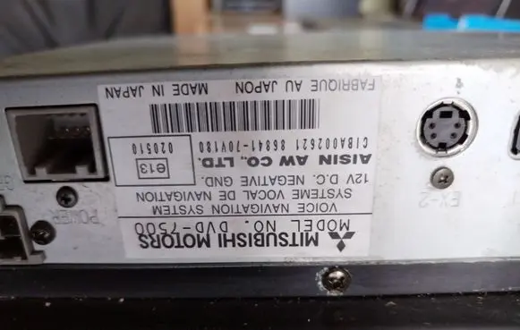 Mitsubishi Pajero CD/DVD changer 8684170V180